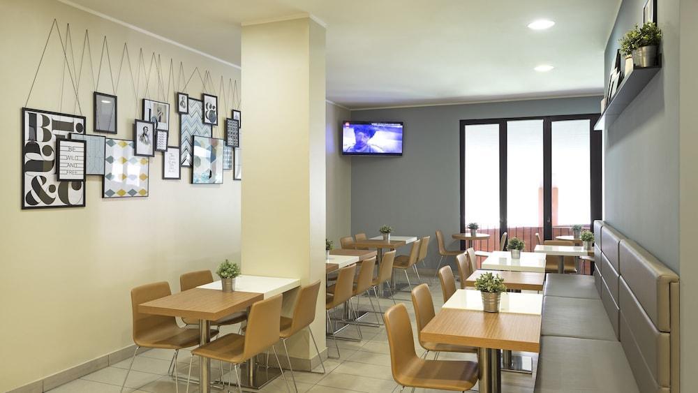 B&B Hotel Bergamo City Ngoại thất bức ảnh